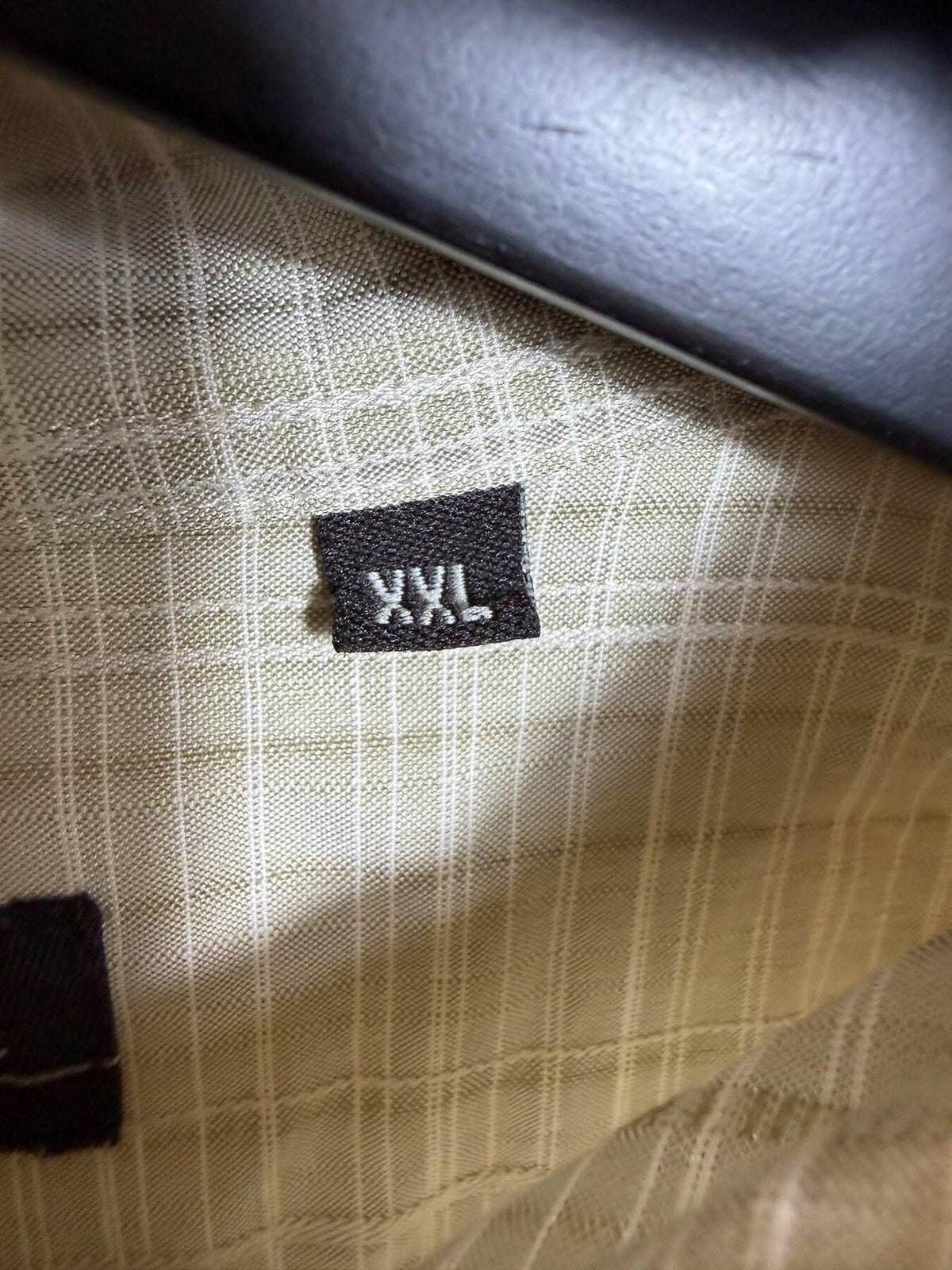 Milano Bay Men's XXL Short Sleeve Plaid Button Up Shirt Rayon Blend - Wormhole Thrift