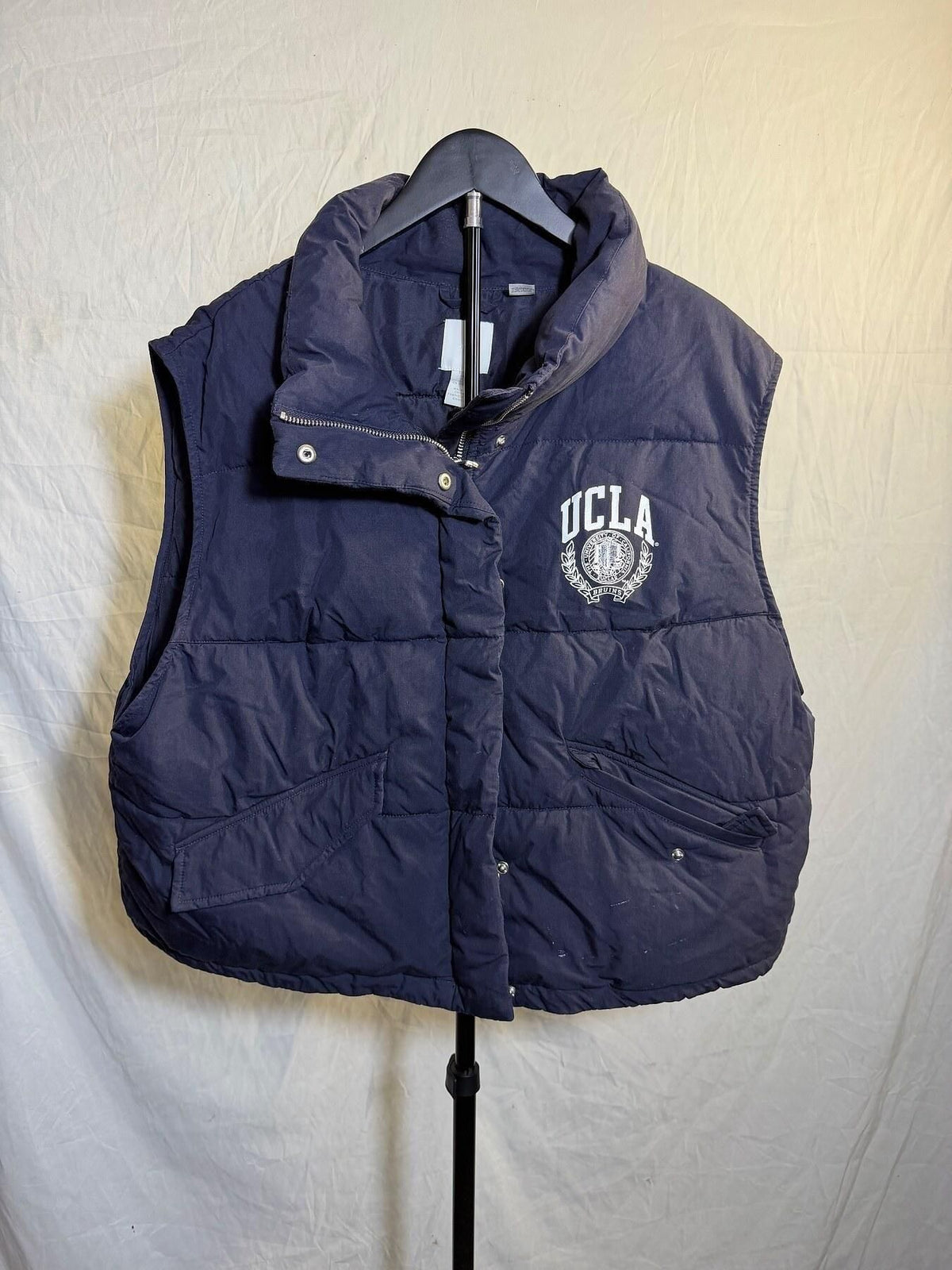H&M UCLA Navy Blue Puffer Vest Jacket Men's XL Collegiate - Wormhole Thrift