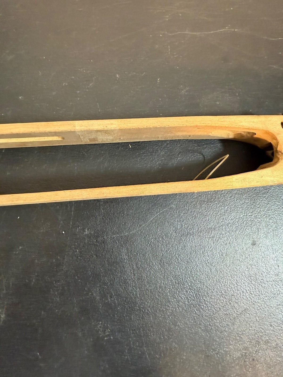 Vintage Wooden Weaving Loom Shuttle with Metal Bobbin Holder - Wormhole Thrift