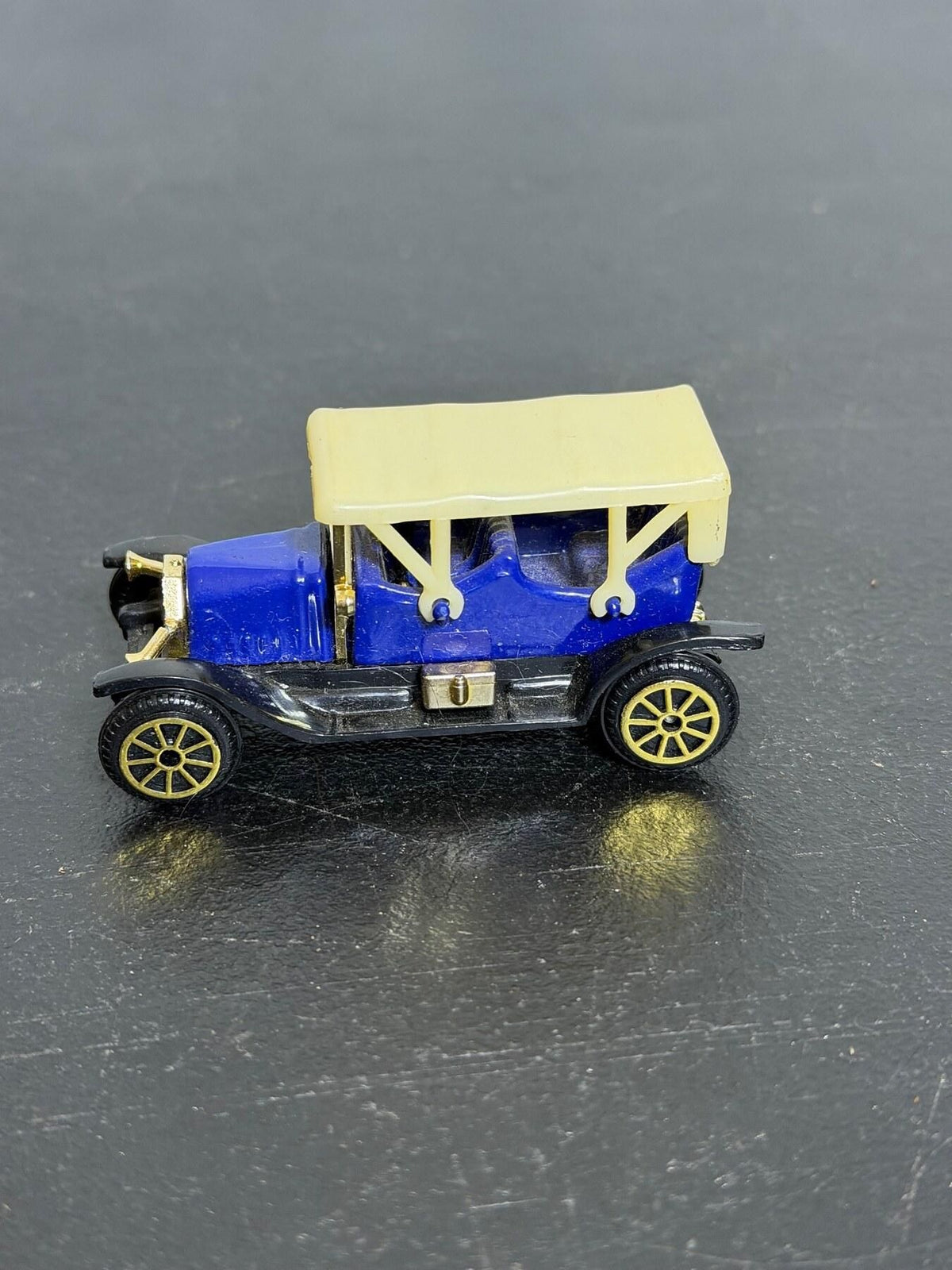Retro Style Blue & Gold Classic Car Plastic Toy No. 301 Made in China - Wormhole Thrift