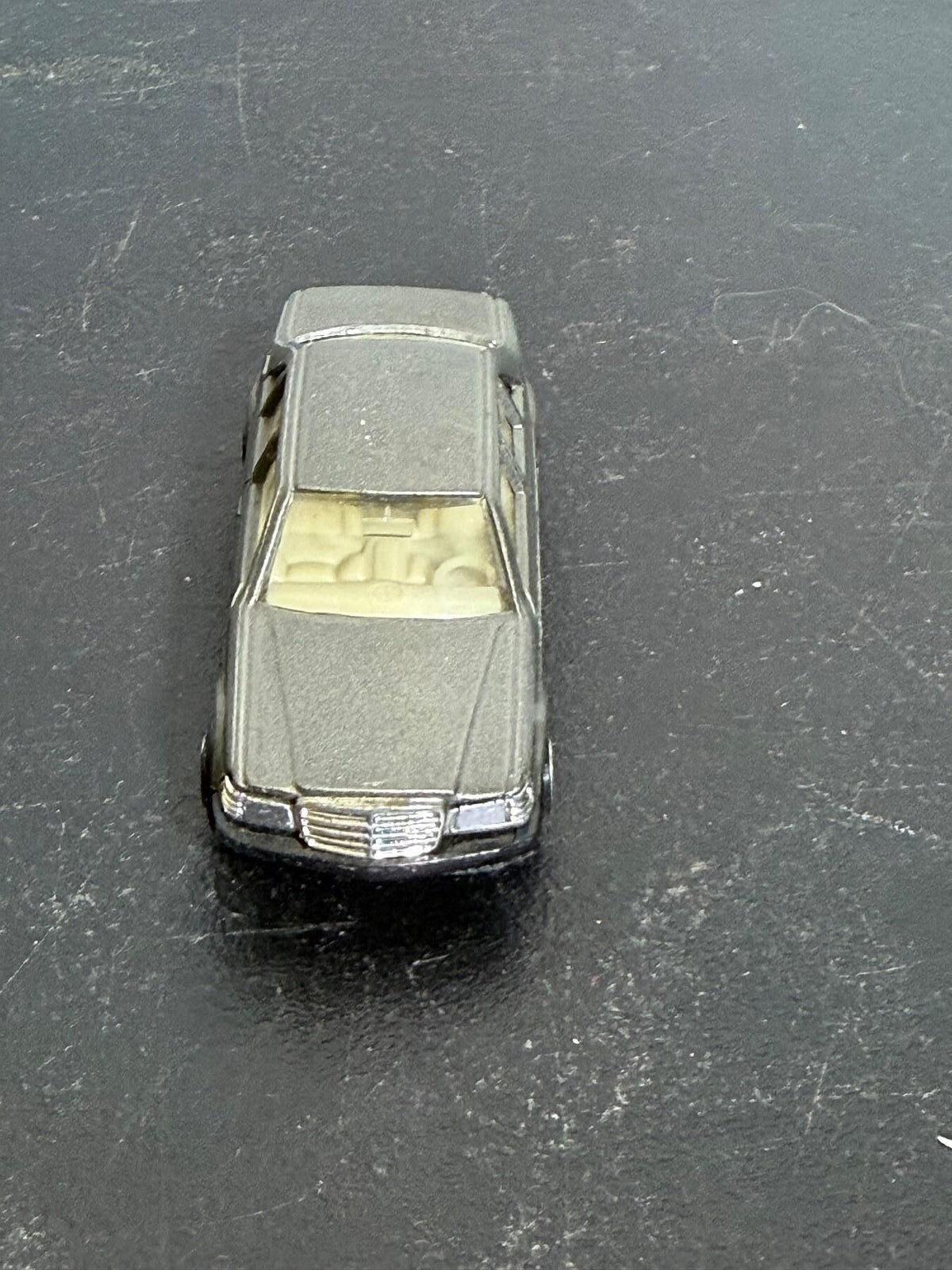 Vintage Maisto Mercedes-Benz 260 SEL Diecast Car Grey Sedan - Wormhole Thrift