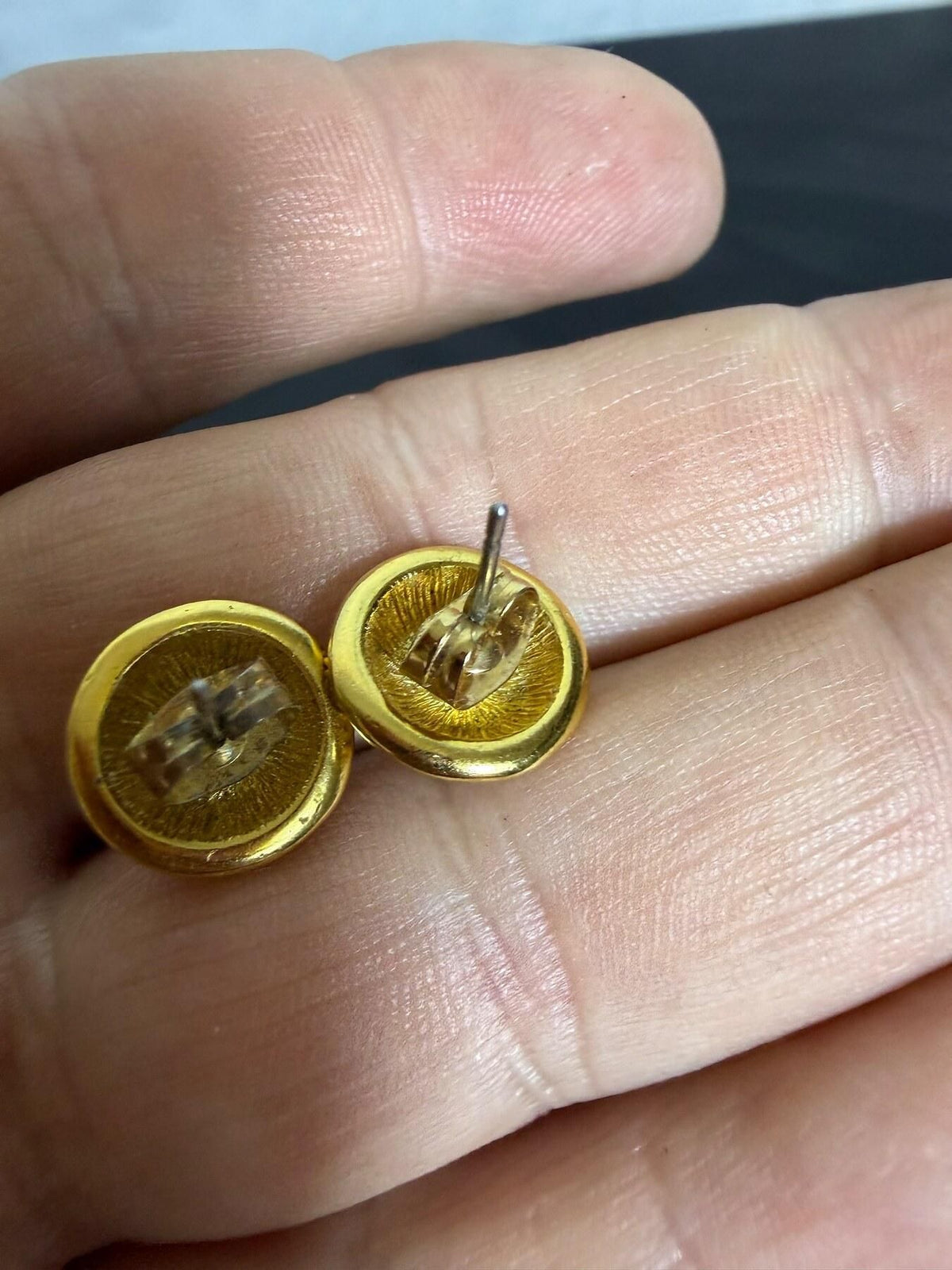 Vintage Gold Tone Ornate Textured Dome Stud Earrings - Wormhole Thrift