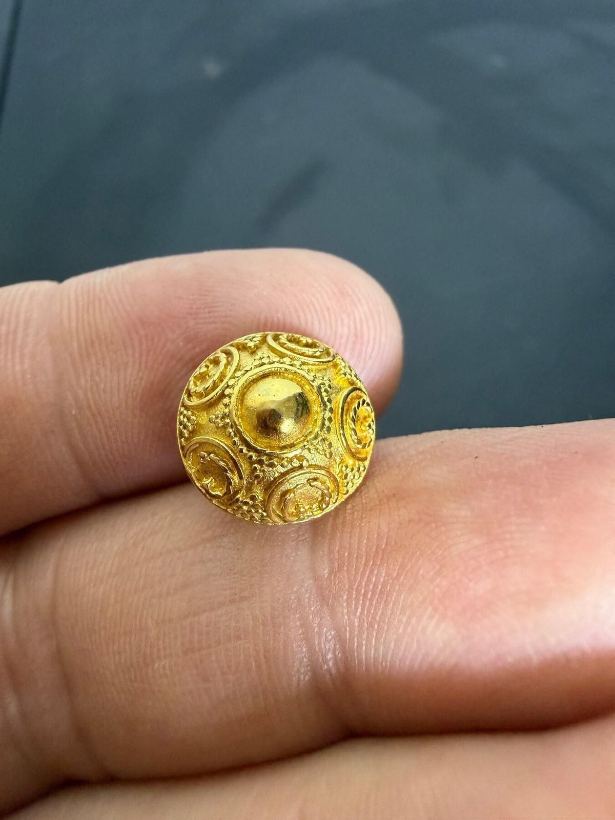 Vintage Gold Tone Ornate Textured Dome Stud Earrings - Wormhole Thrift