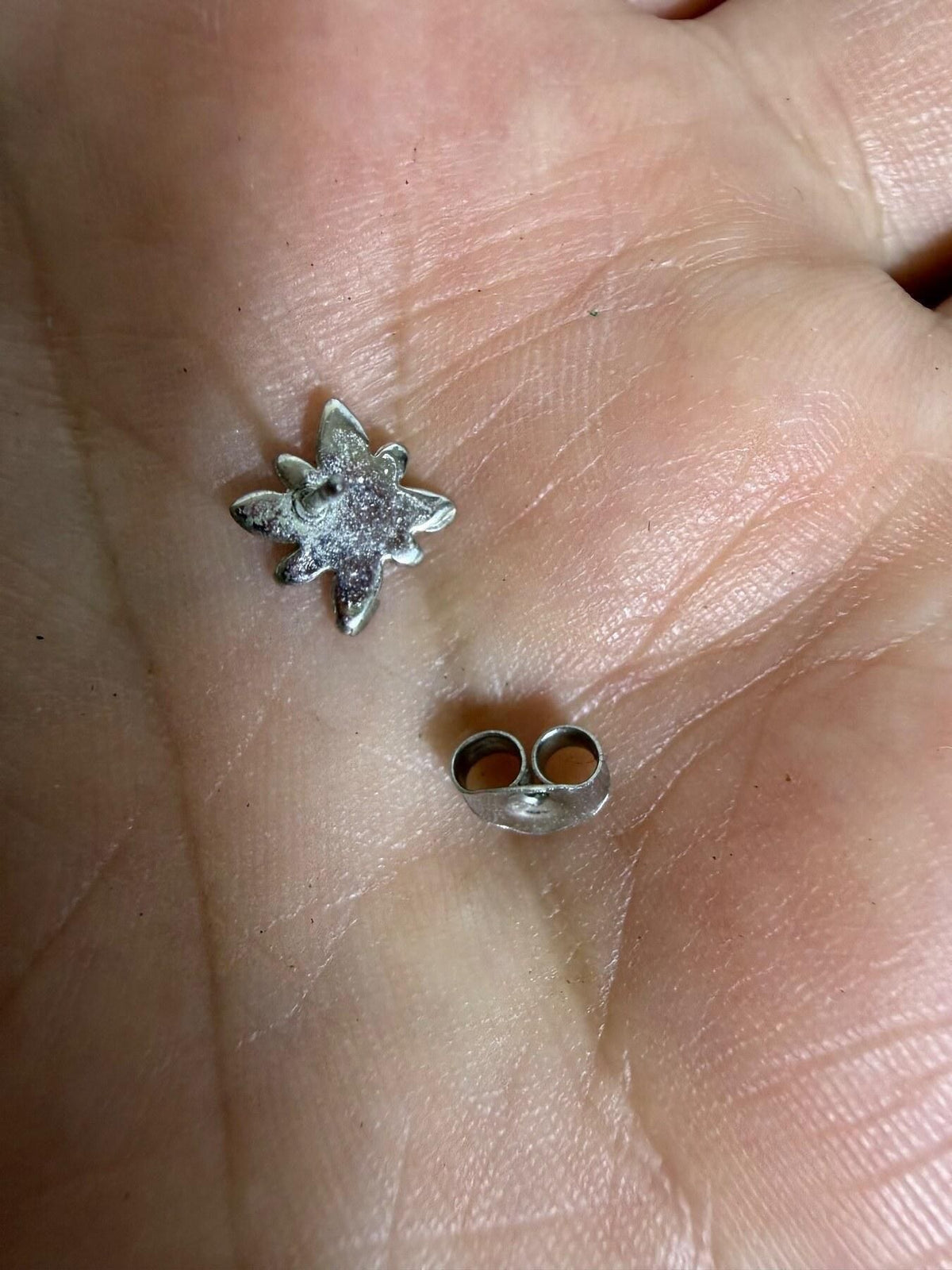 Silver Tone Turquoise Star Flower Stud Earrings - Wormhole Thrift