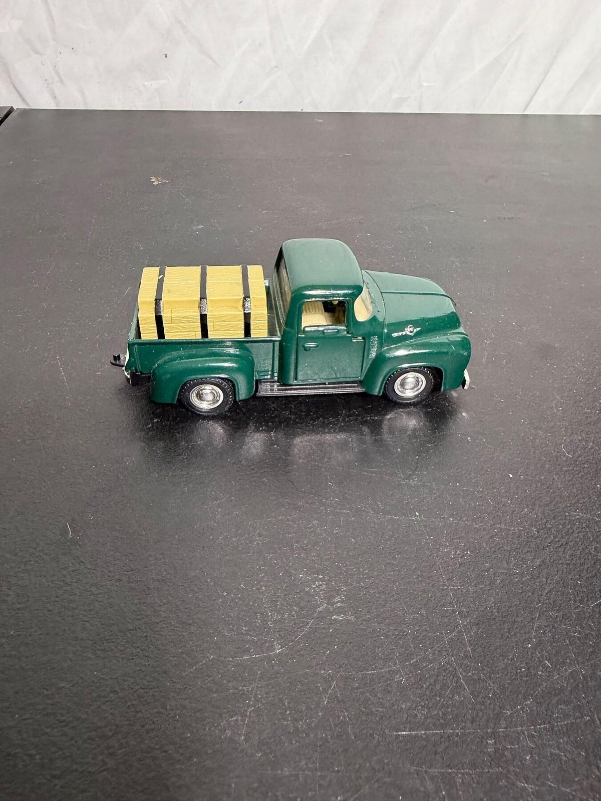 Vintage 1998 Road Champs 1955 Ford F-100 Diecast Pickup Truck Green - Wormhole Thrift