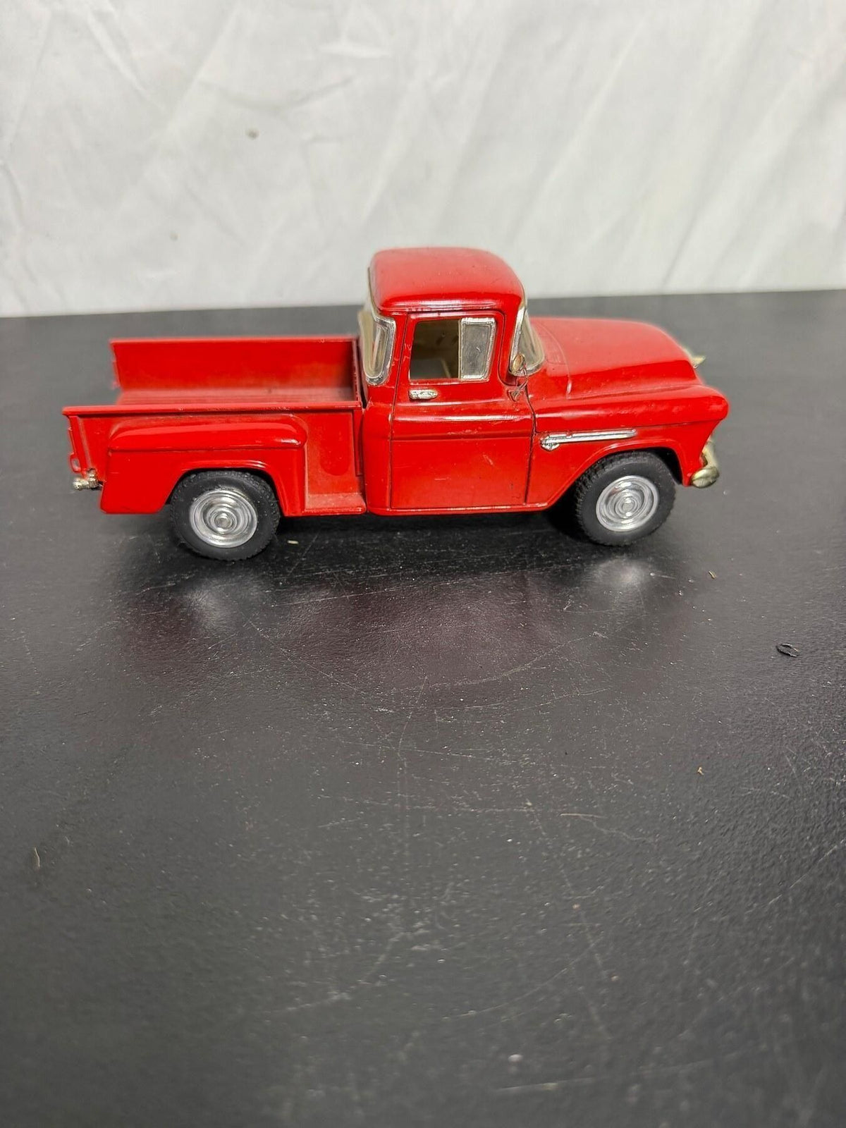 Vintage SS 1955 Chevy Stepside Pickup Truck 1:24 Diecast Model Red - Wormhole Thrift