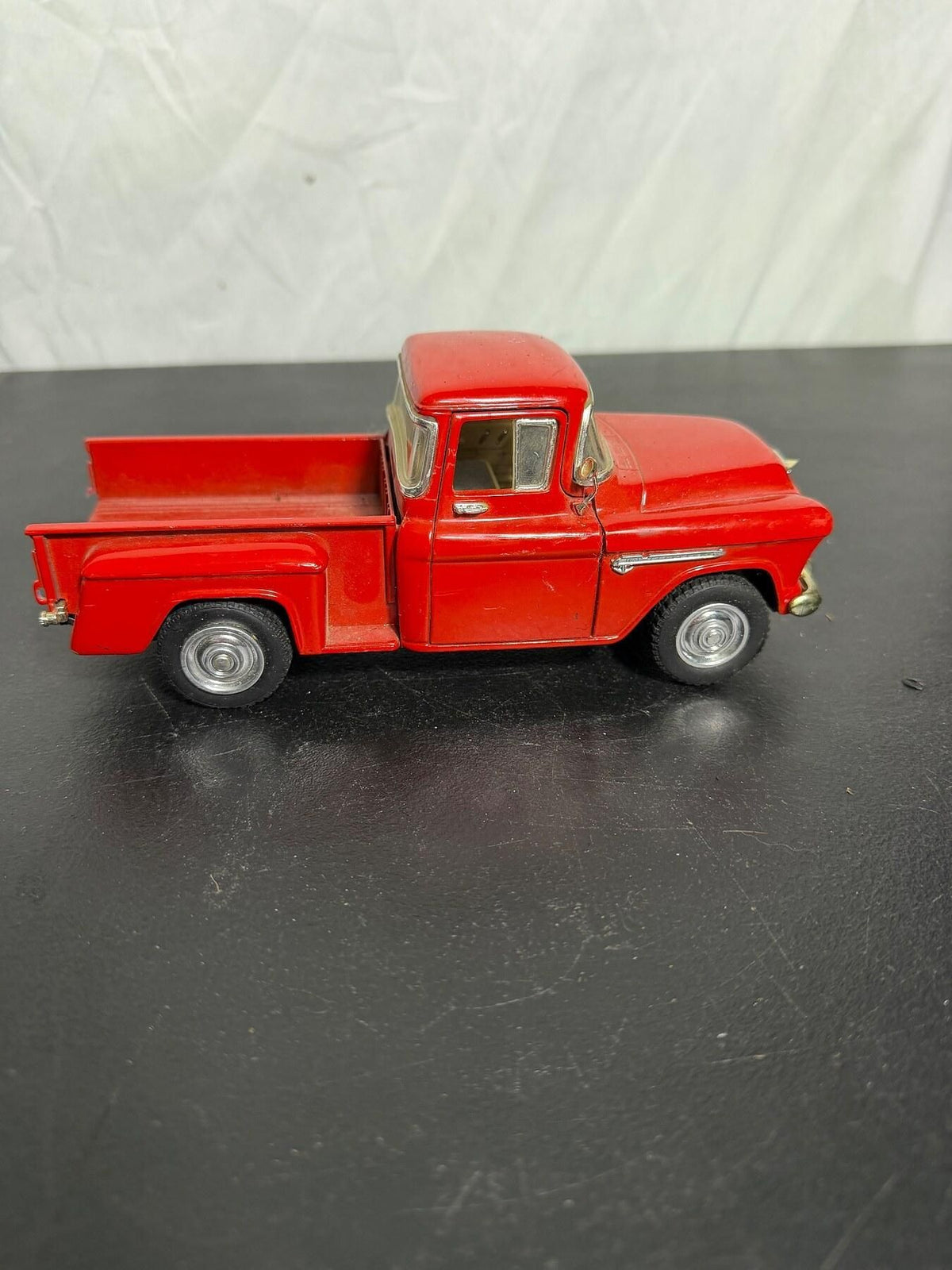 Vintage SS 1955 Chevy Stepside Pickup Truck 1:24 Diecast Model Red - Wormhole Thrift