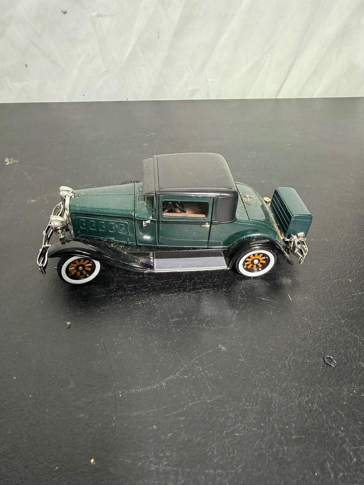 Vintage Signature 1930 Hudson Diecast Model Car Green Coupe - Wormhole Thrift