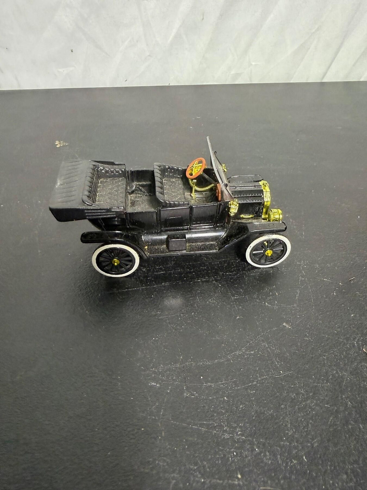 National Motor Museum Mint Ford Model T Diecast Model Car - Wormhole Thrift
