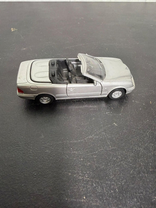 Vintage Maisto Mercedes-Benz CLK Cabriolet 1:38 Diecast Car - Wormhole Thrift