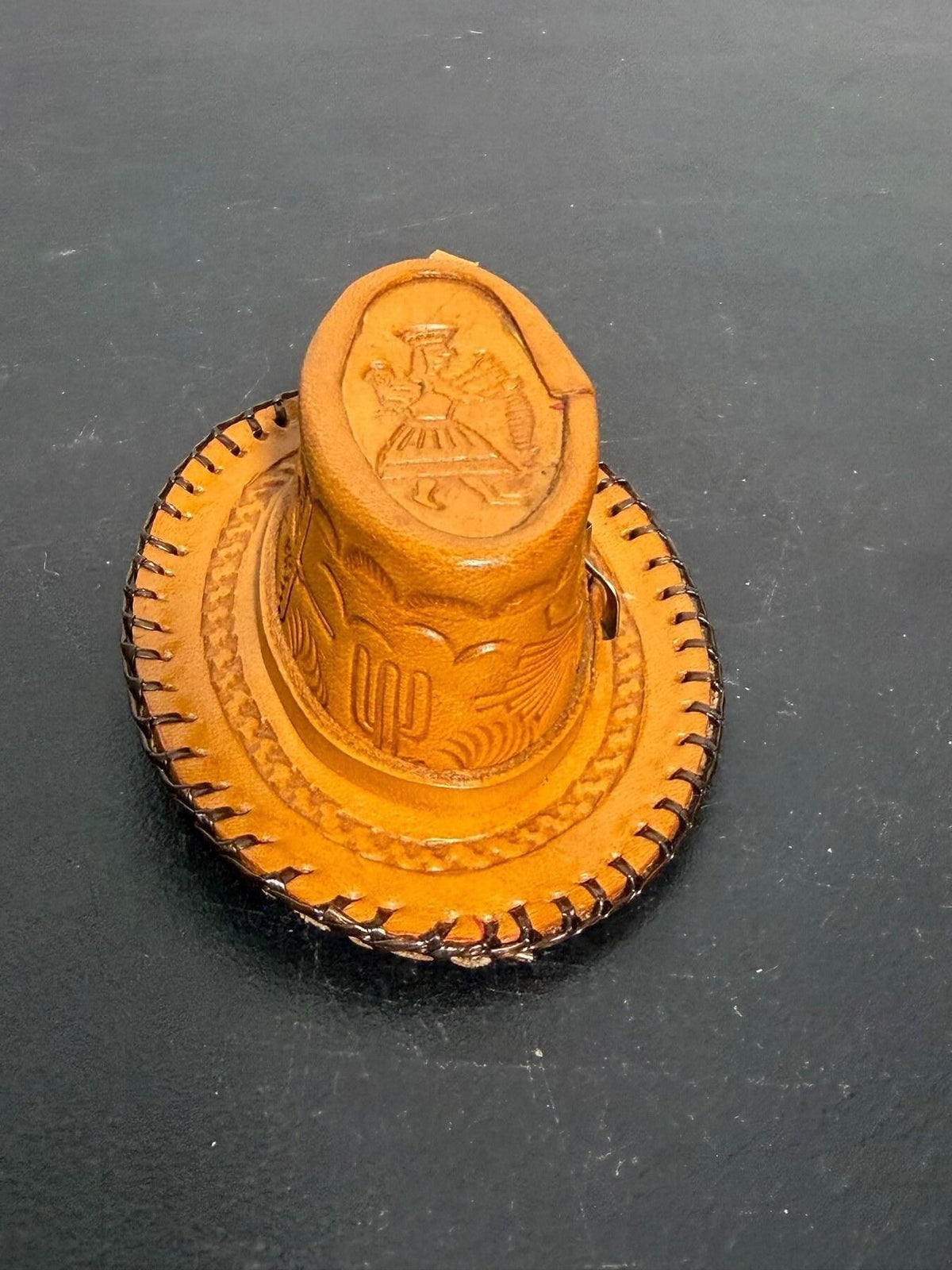 Vintage Tooled Leather Cowboy Hat Coin Purse Keychain Pouch - Wormhole Thrift