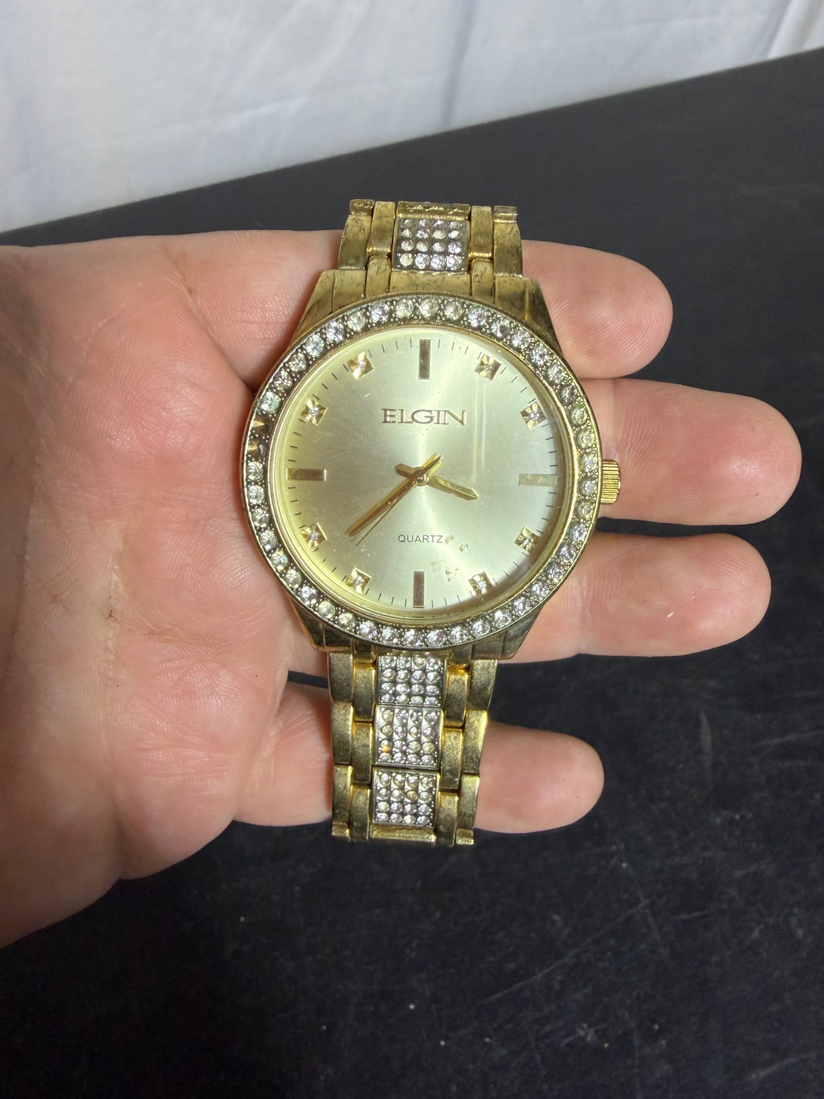 Vintage Elgin Gold Tone Rhinestone Quartz Watch G160016GTST - Wormhole Thrift
