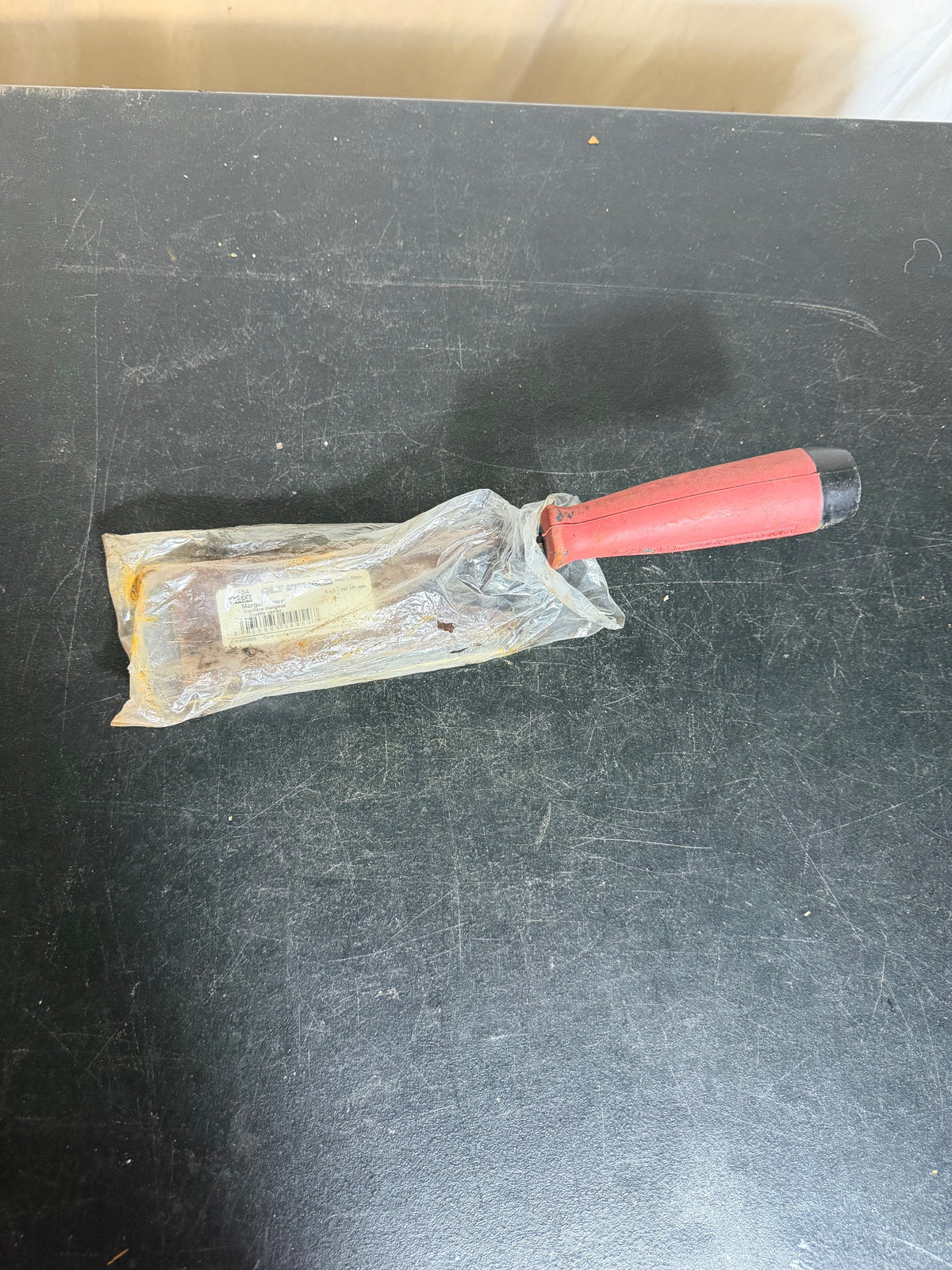 Marshalltown MF54 Margin Trowel 6 x 2 in Made in China - Wormhole Thrift