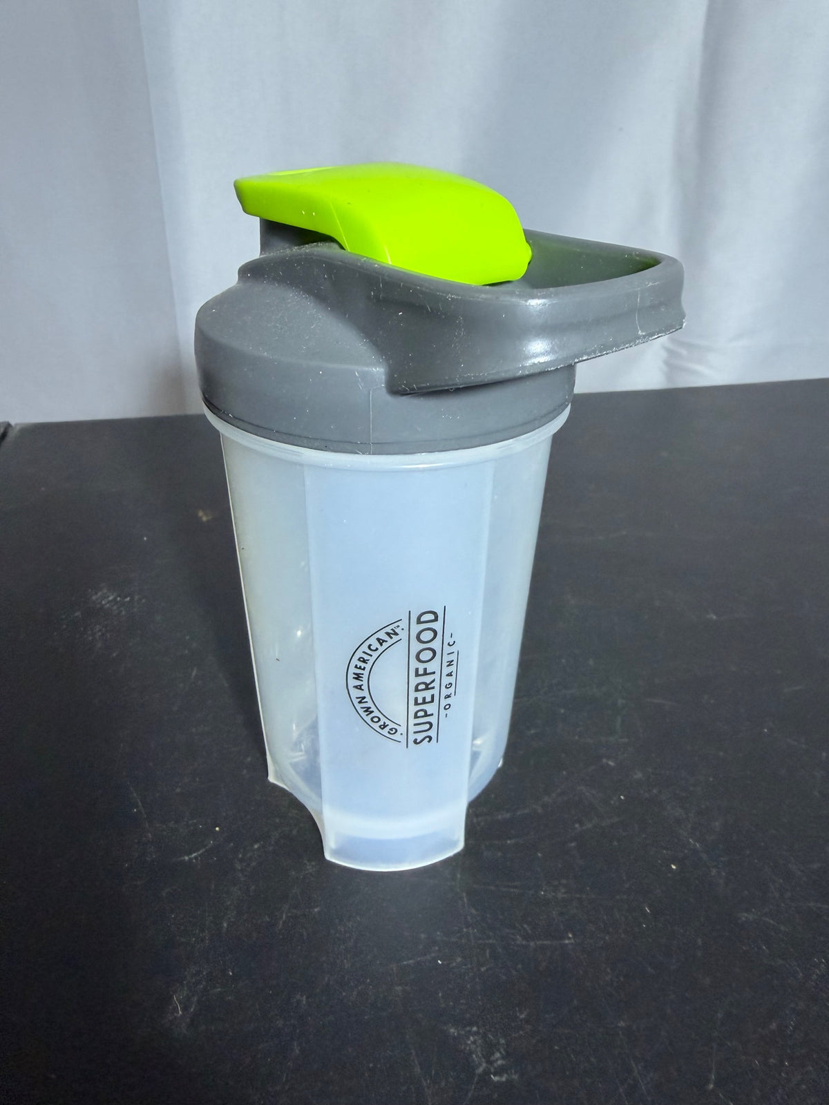 Grown American Superfood Organic Shaker Bottle with Whisk Ball - 16oz/500ml - Wormhole Thrift